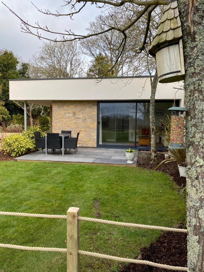 Villa The Nook At Hillbrow Romsey Exterior foto